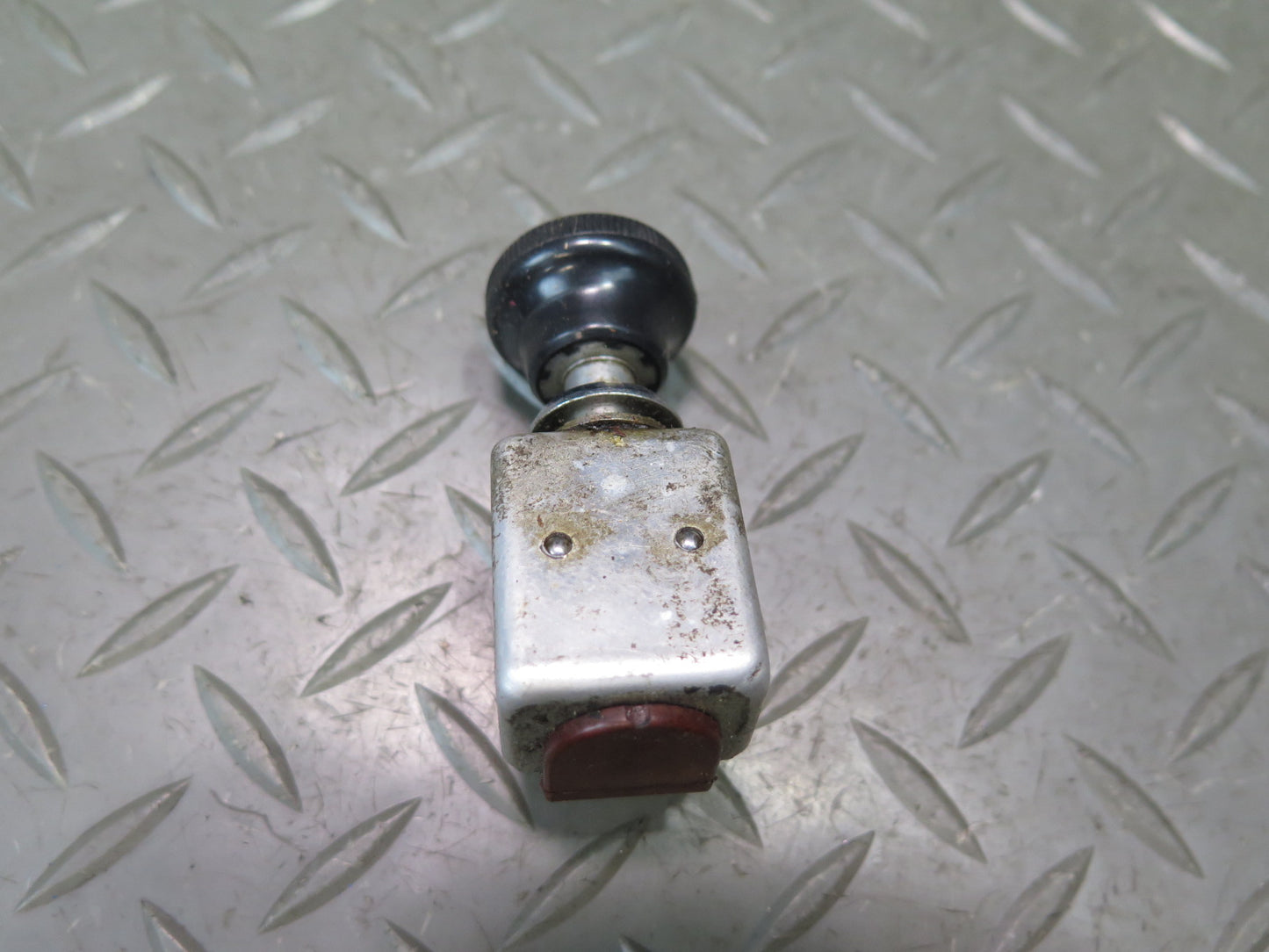 75-76 Mercedes W115 300D Rear Window Defrost Switch OEM