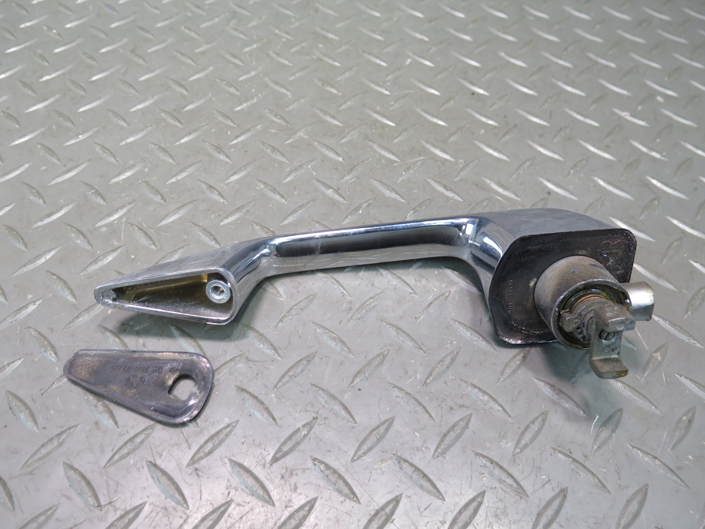 75-76 Mercedes W115 300D Ignition Door Handle Trunk Glove Lock KEY Set 14K OEM