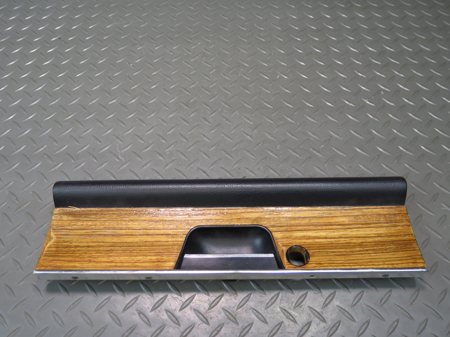 75-76 Mercedes W115 300SD Glove Box Door Lid Cover Light Wood OEM