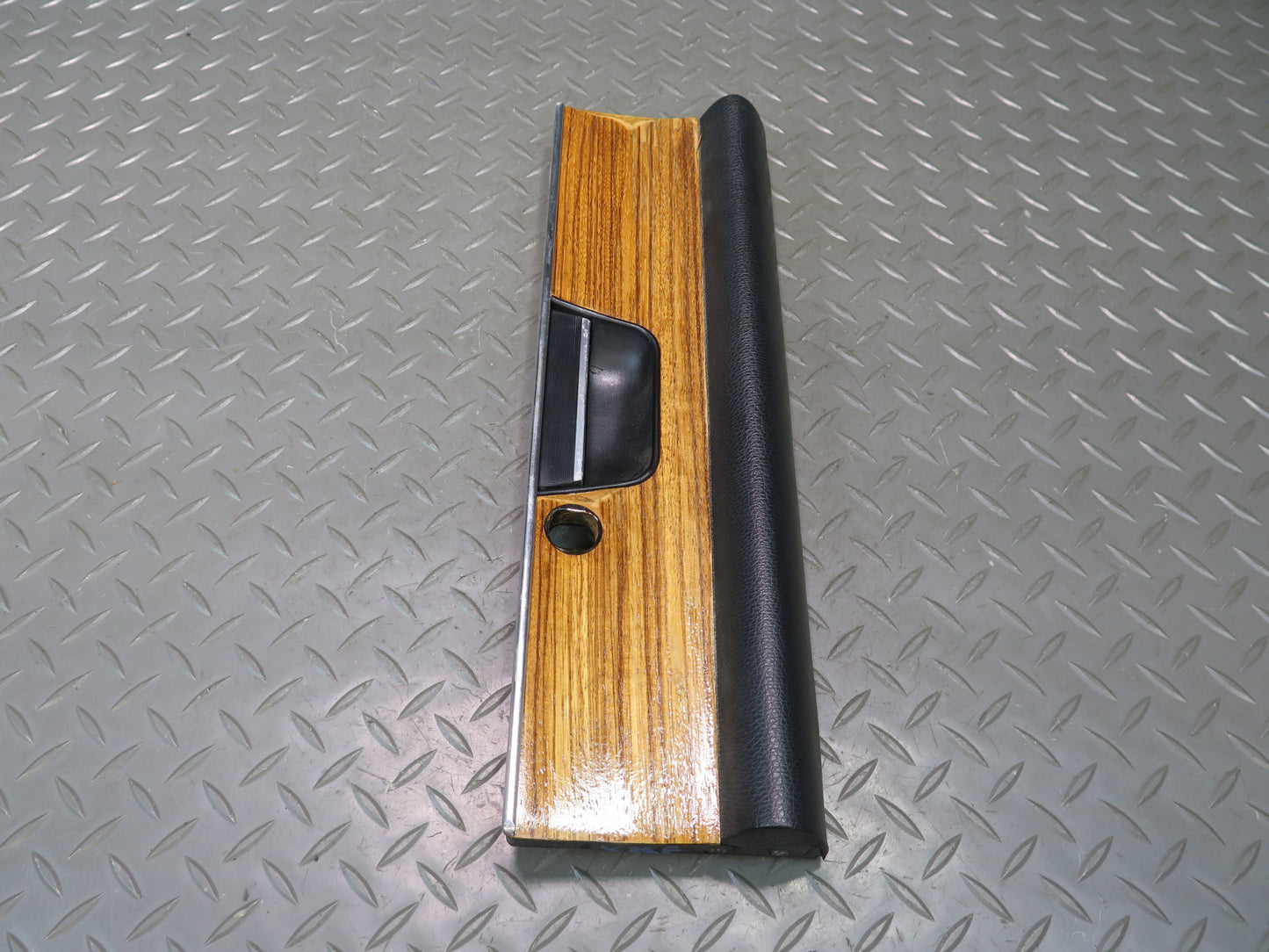 75-76 Mercedes W115 300SD Glove Box Door Lid Cover Light Wood OEM