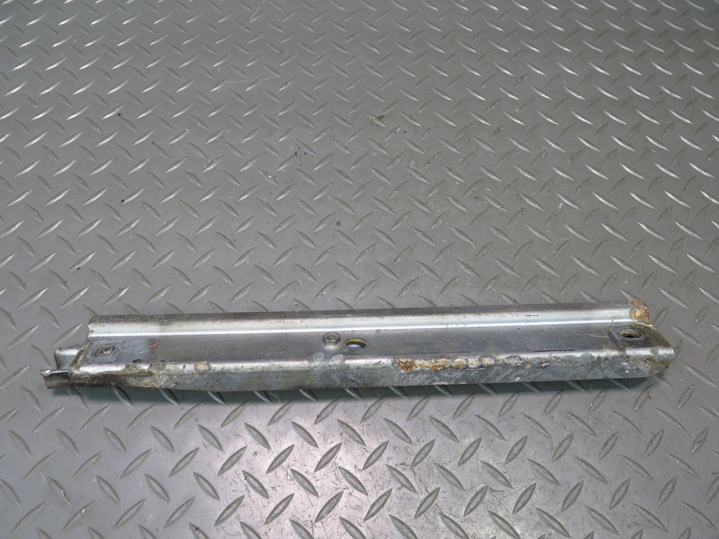 75-76 Mercedes W115 300SD Front Left Seat Track Rail w Handle Set OEM