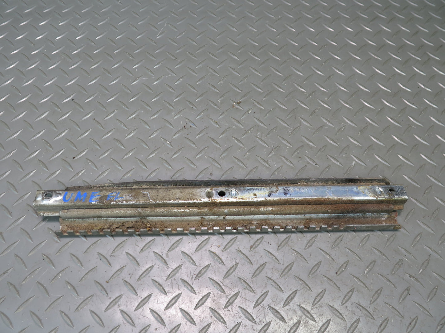 75-76 Mercedes W115 300SD Front Left Seat Track Rail w Handle Set OEM