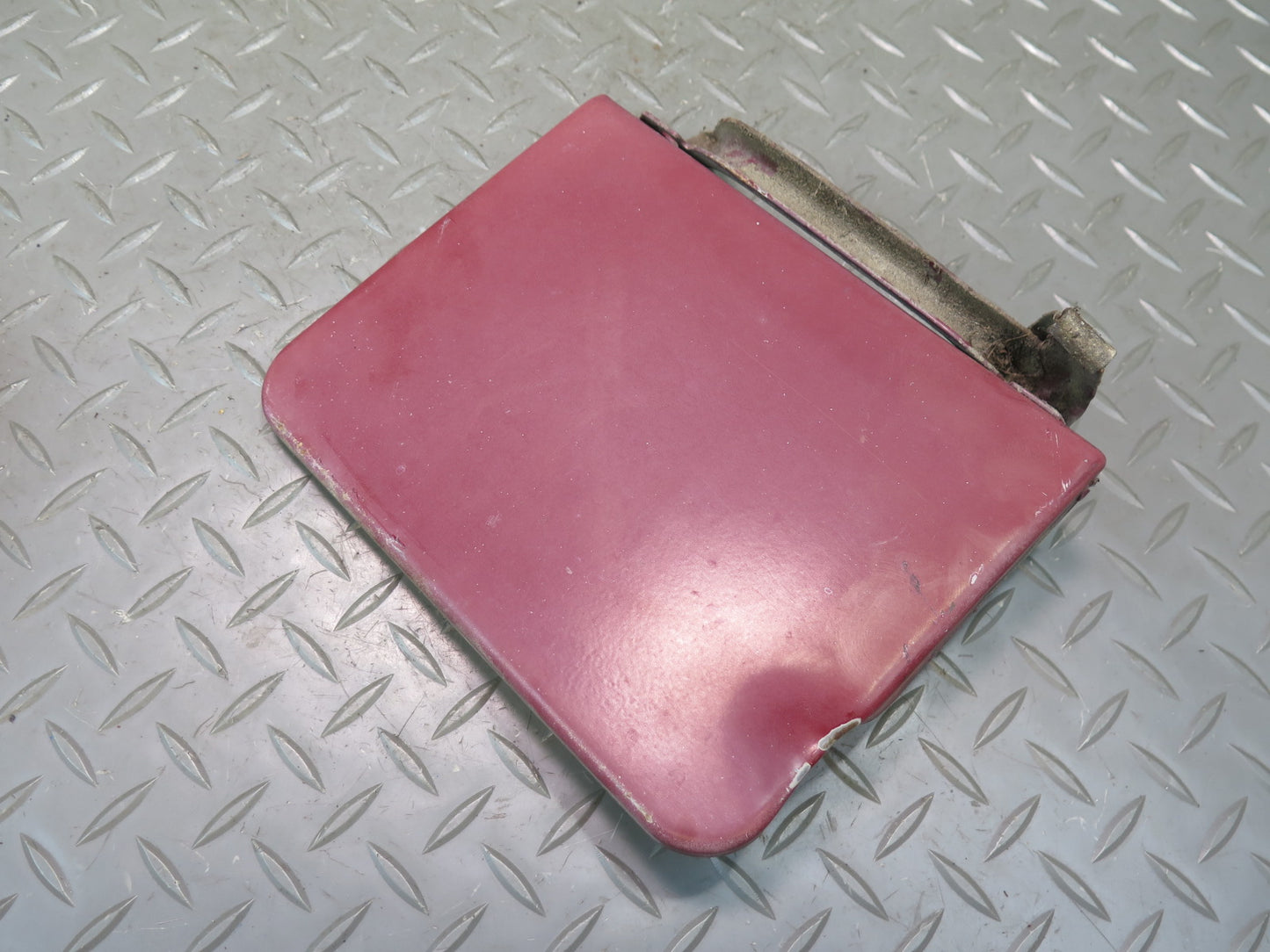 75-76 Mercedes W115 300SD Gas Fuel Filler Door Lid Cover RED OEM