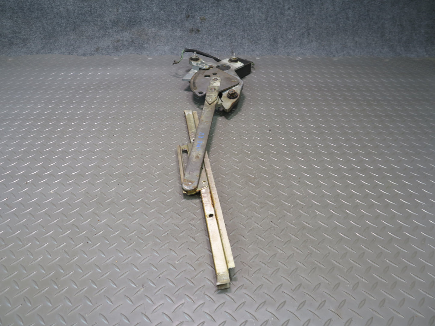 75-76 Mercedes W115 300SD Rear Right Door Window Regulator w Motor OEM