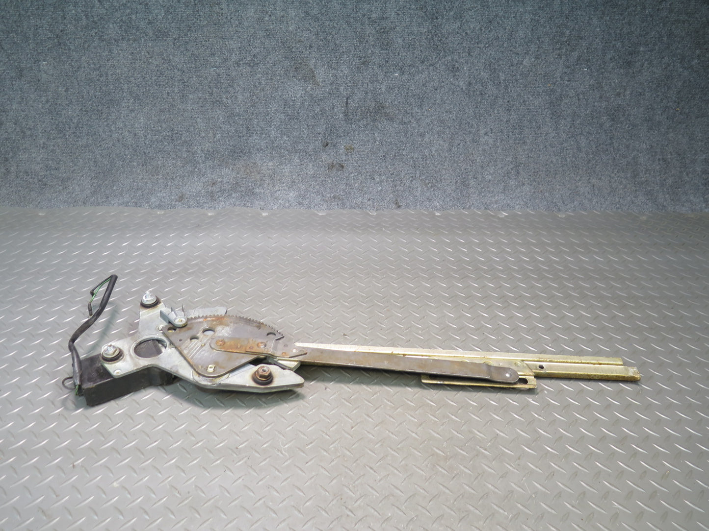 75-76 Mercedes W115 300SD Rear Left Door Window Regulator w Motor OEM