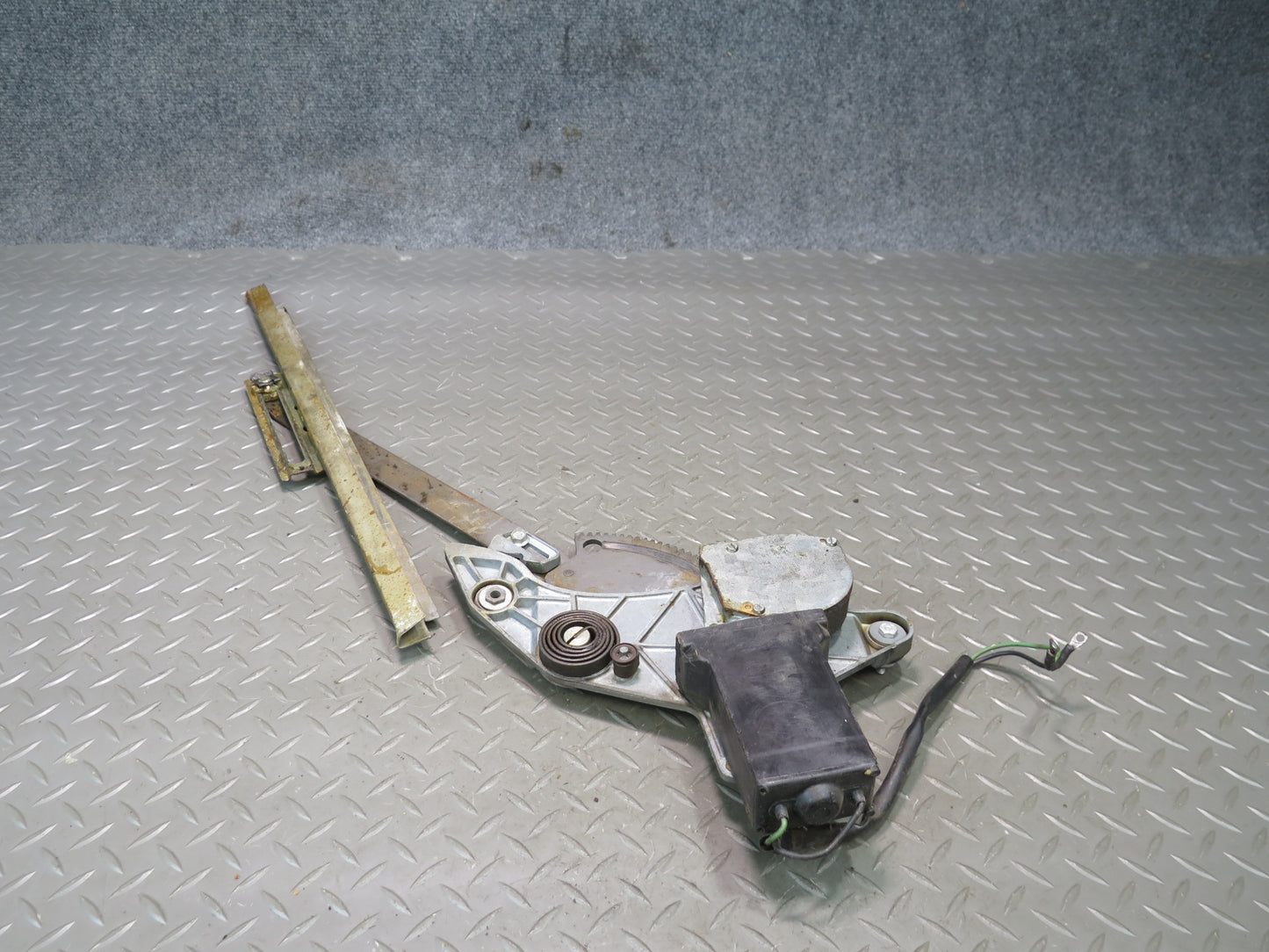75-76 Mercedes W115 300SD Rear Left Door Window Regulator w Motor OEM