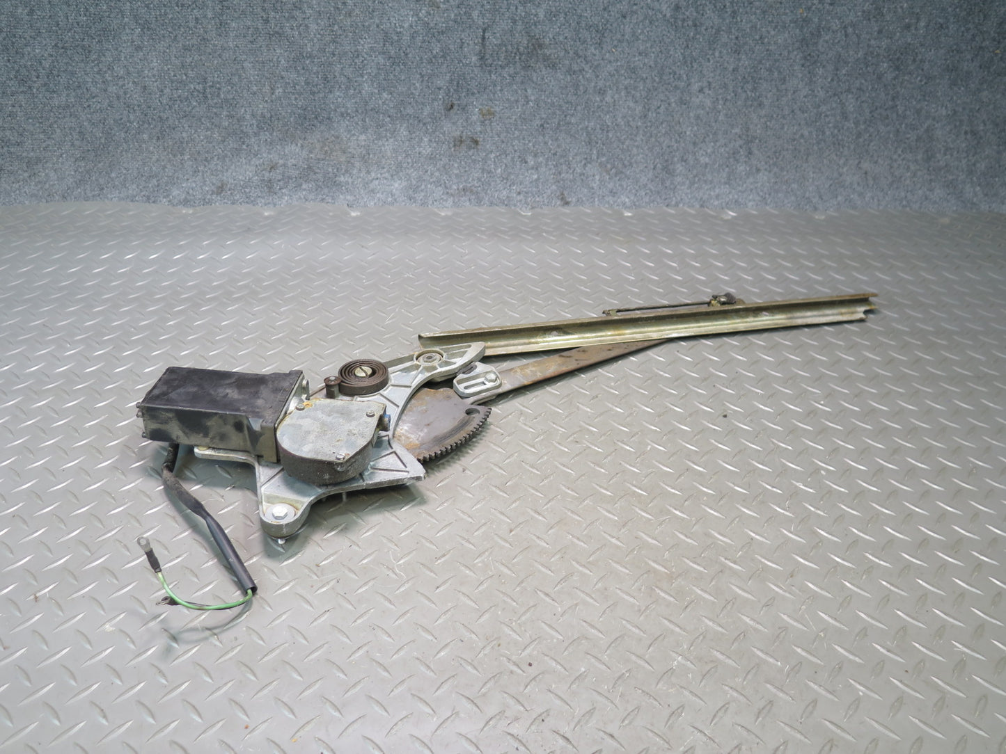 75-76 Mercedes W115 300SD Rear Left Door Window Regulator w Motor OEM