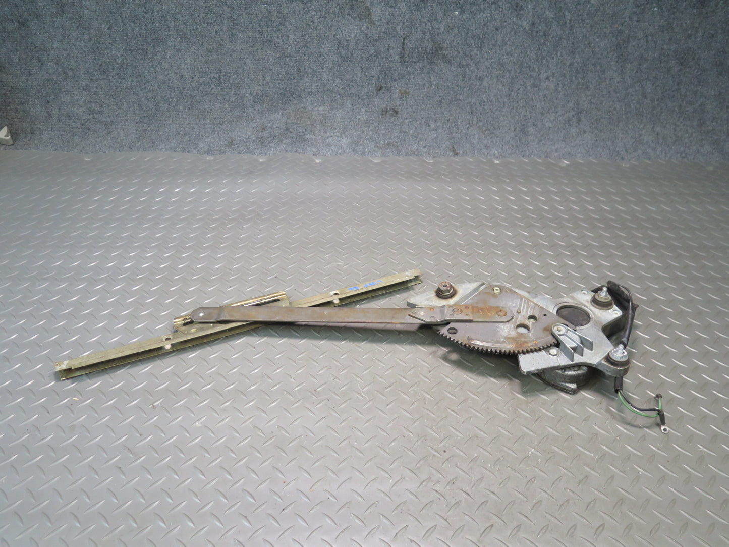 75-76 Mercedes W115 300SD Rear Left Door Window Regulator w Motor OEM
