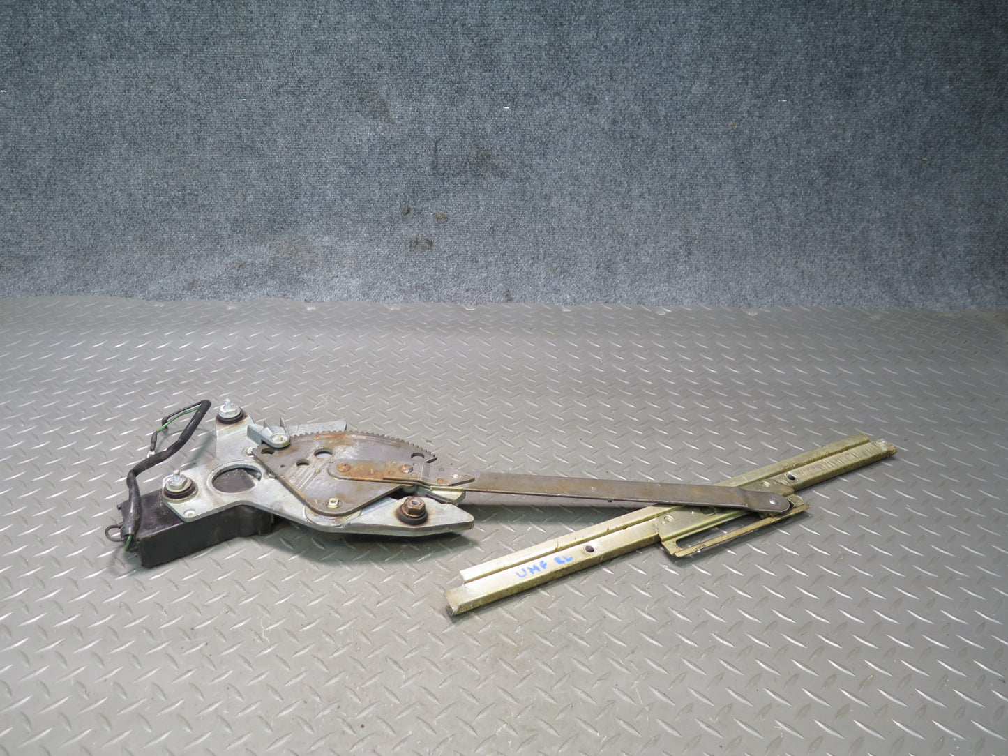 75-76 Mercedes W115 300SD Rear Left Door Window Regulator w Motor OEM