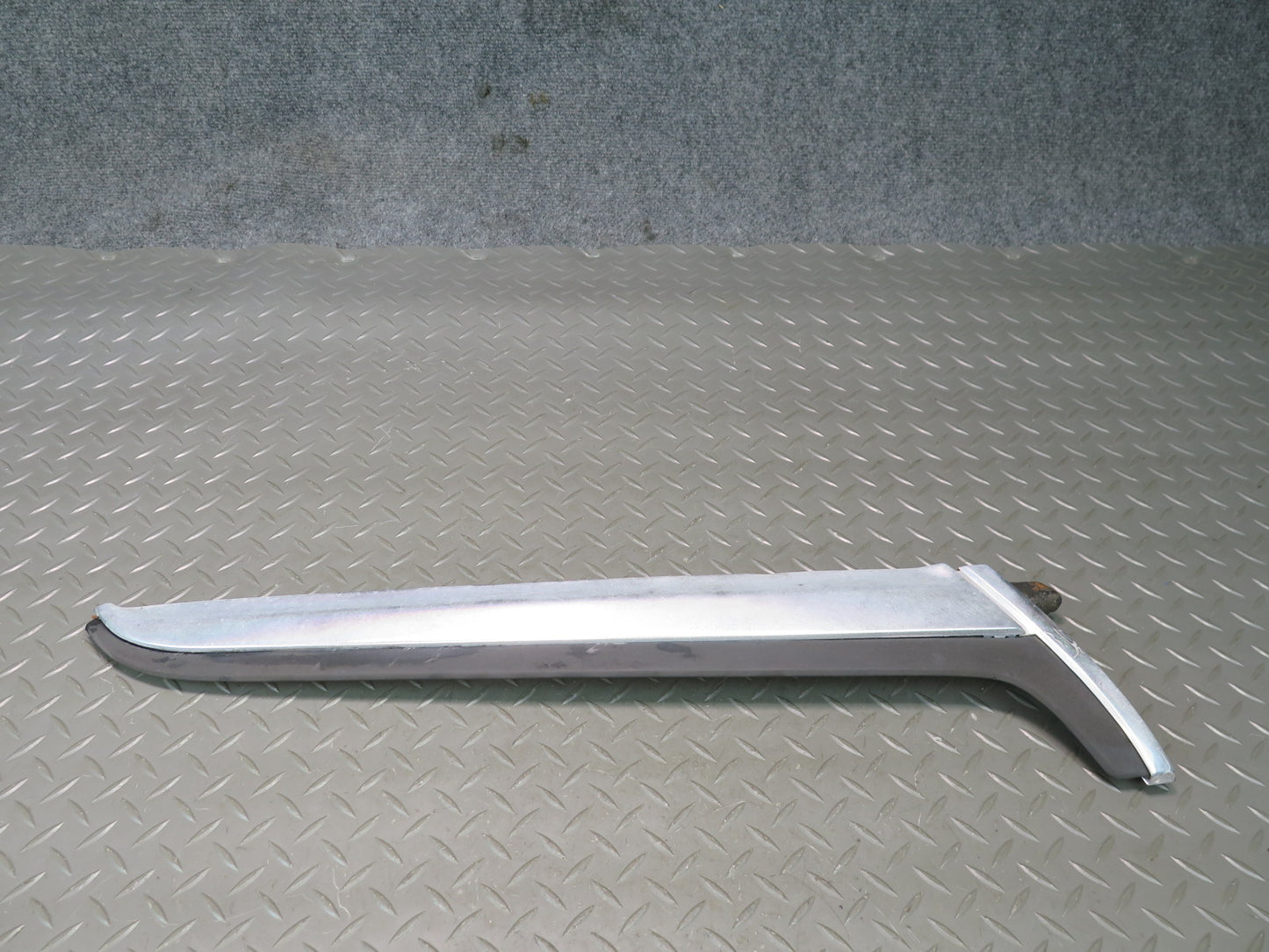 75-76 Mercedes W115 300SD Front Left Right A Pillar Chrome Trim Molding Set OEM