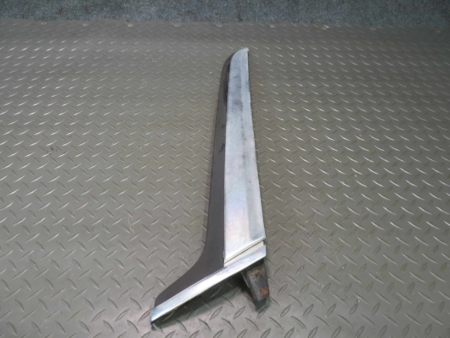 75-76 Mercedes W115 300SD Front Left Right A Pillar Chrome Trim Molding Set OEM