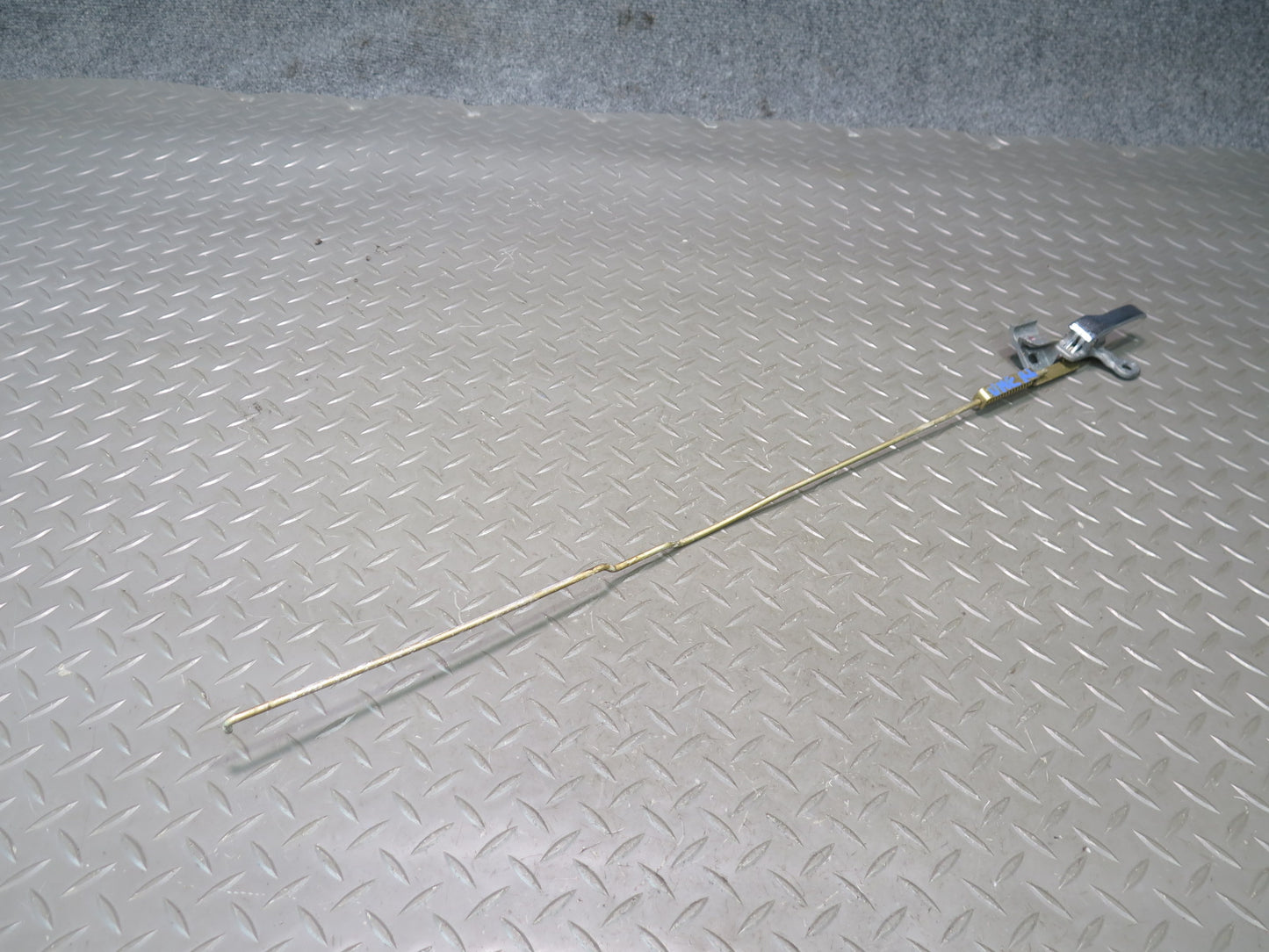 75-76 Mercedes W115 300SD Rear Left Door Interior Handle w Cable OEM