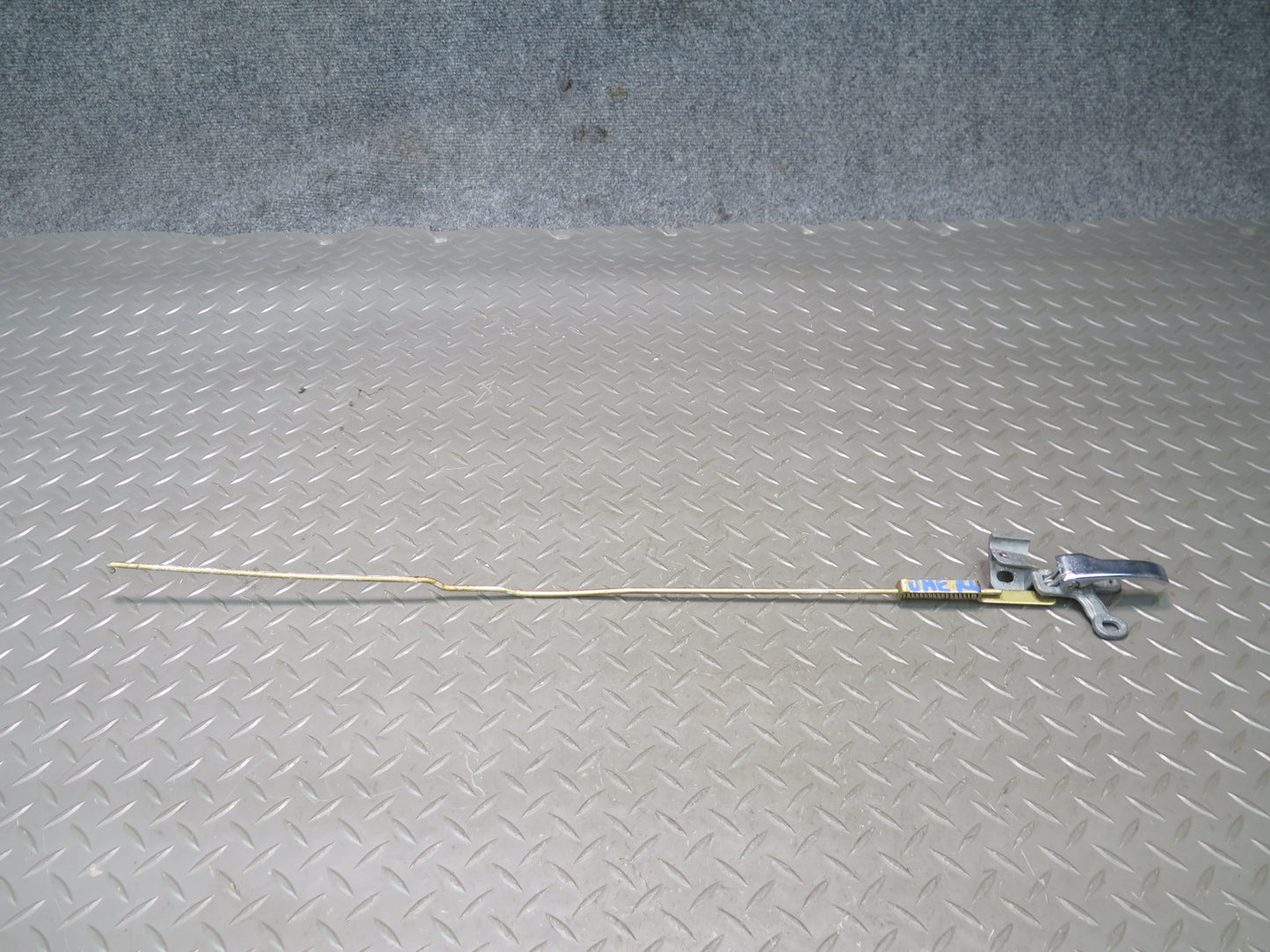 75-76 Mercedes W115 300SD Rear Left Door Interior Handle w Cable OEM