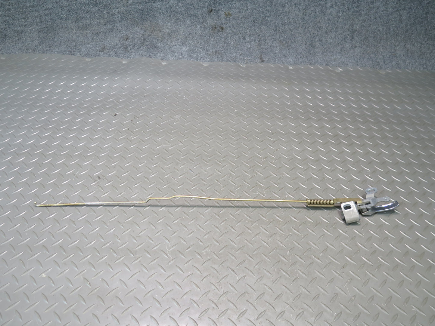 75-76 Mercedes W115 300SD Rear Left Door Interior Handle w Cable OEM