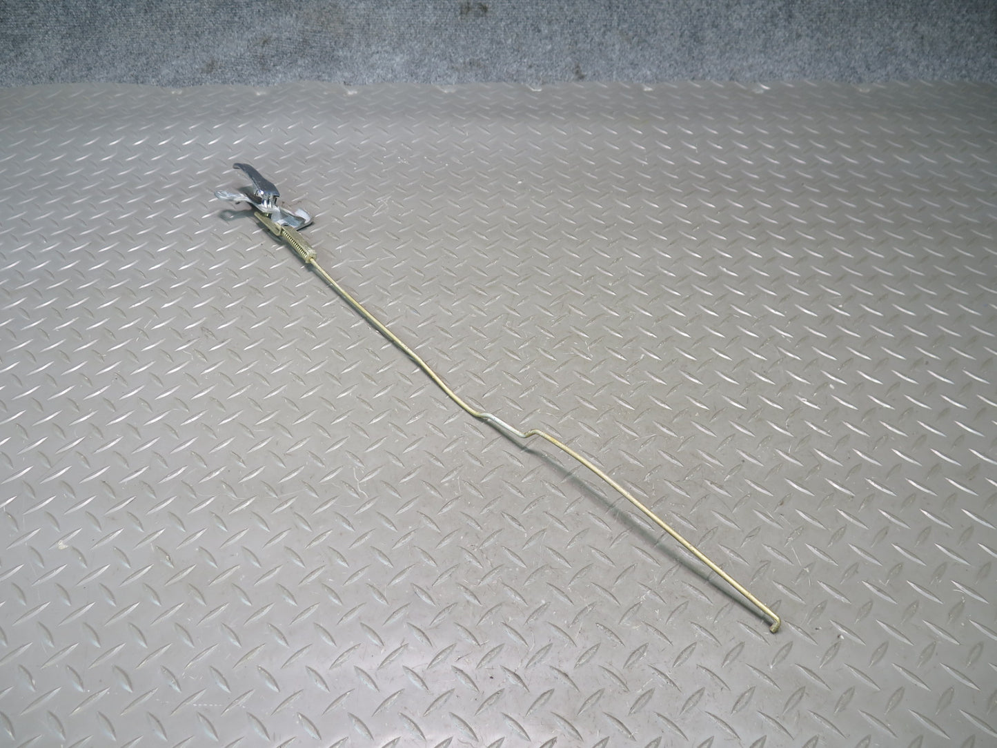 75-76 Mercedes W115 300SD Rear Right Door Interior Handle w Link OEM