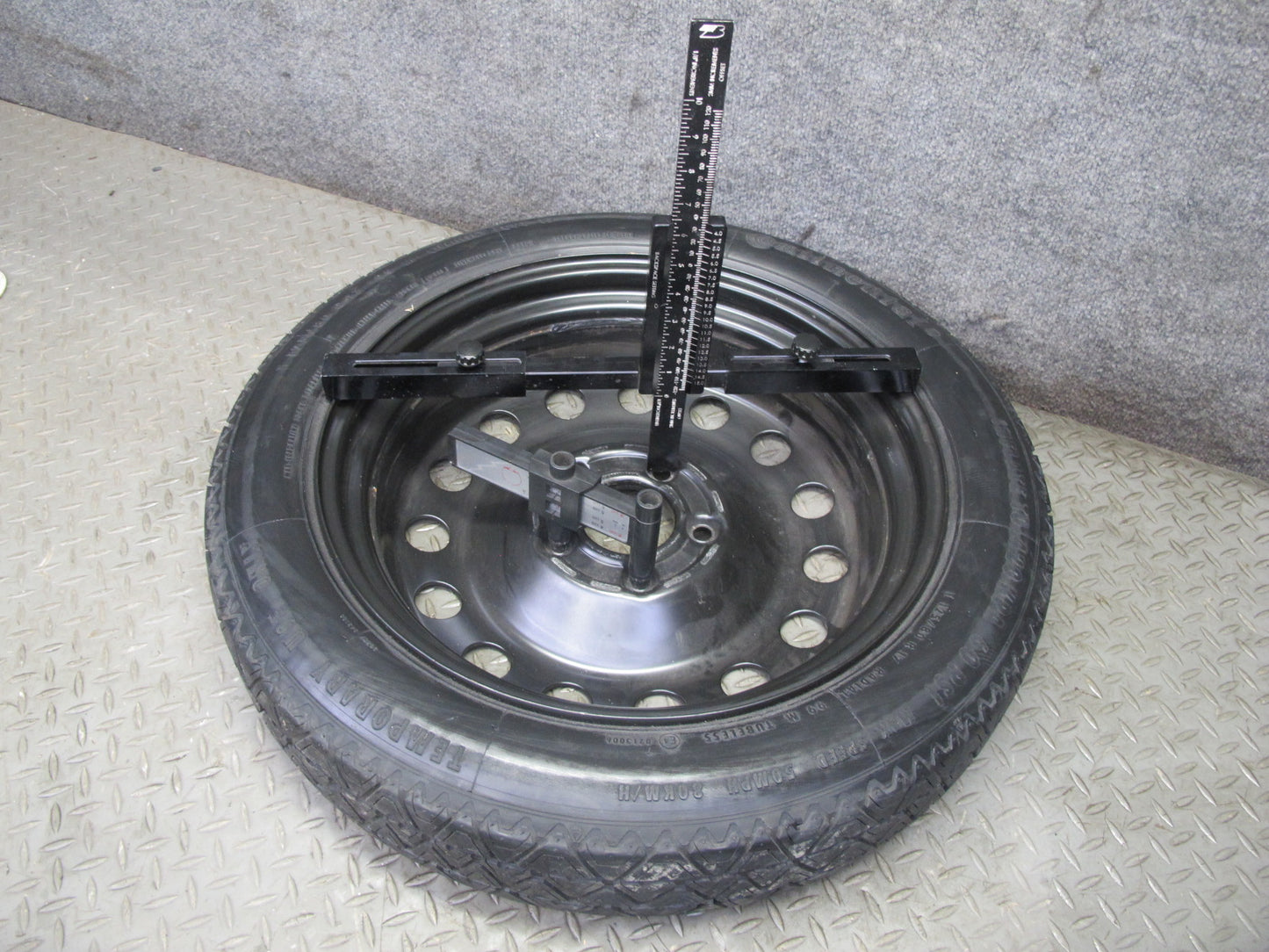 01-06 BMW E46 330ci R17 17" Spare Tire Wheel 17x3.5J ET30 125/80 6750007 OEM