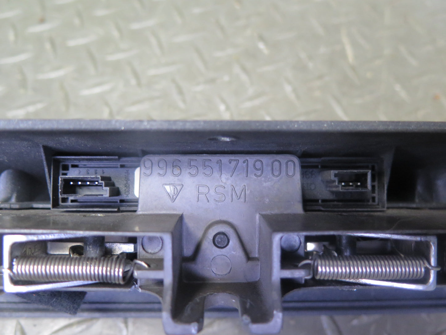 1999-2004 Porsche 911 996 Left & Right Door Scuff Sill Plate Trim Panel Set of 2