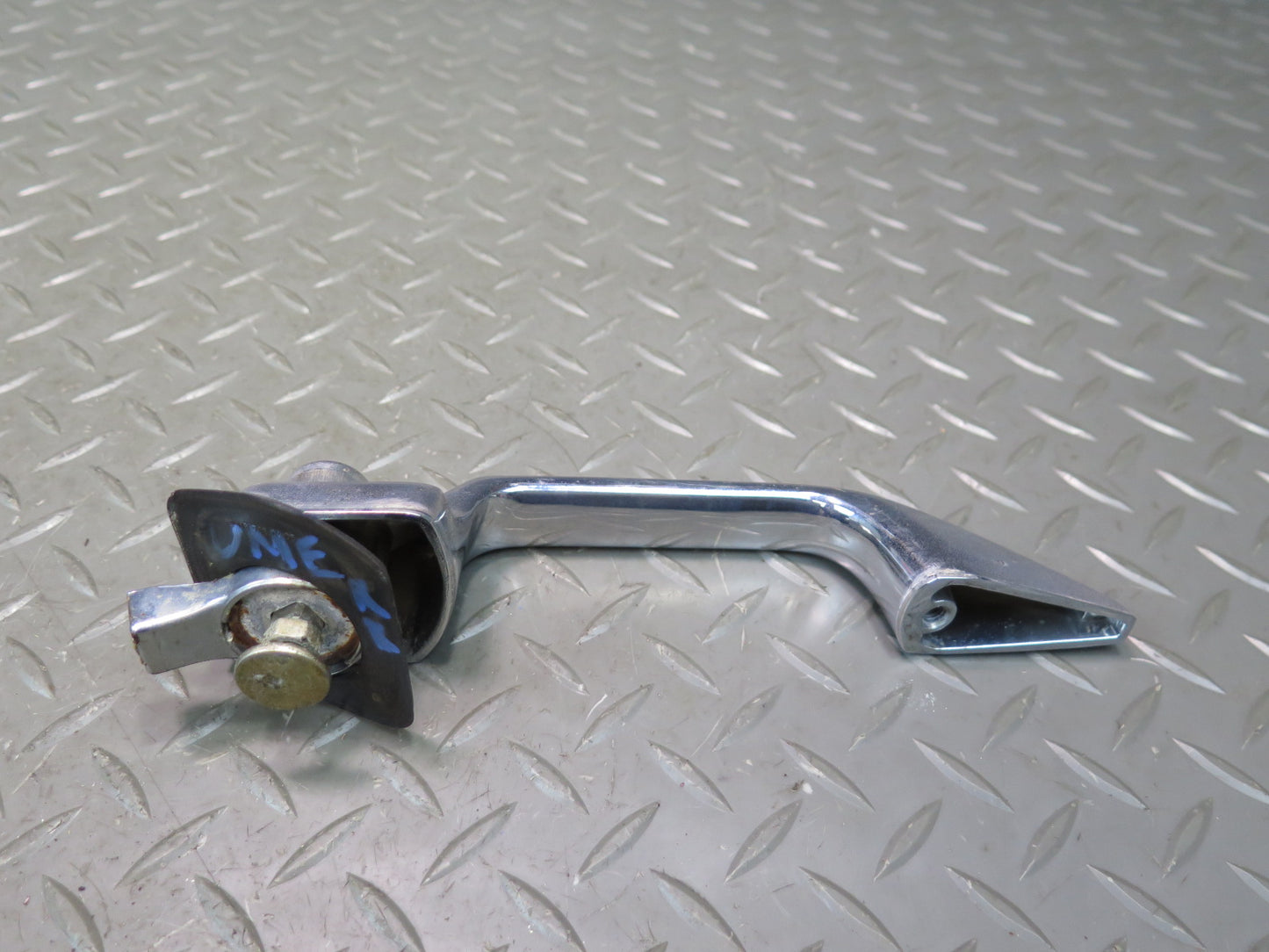 75-76 Mercedes W115 300SD Rear Right & Left Exterior Door Handle Set OEM