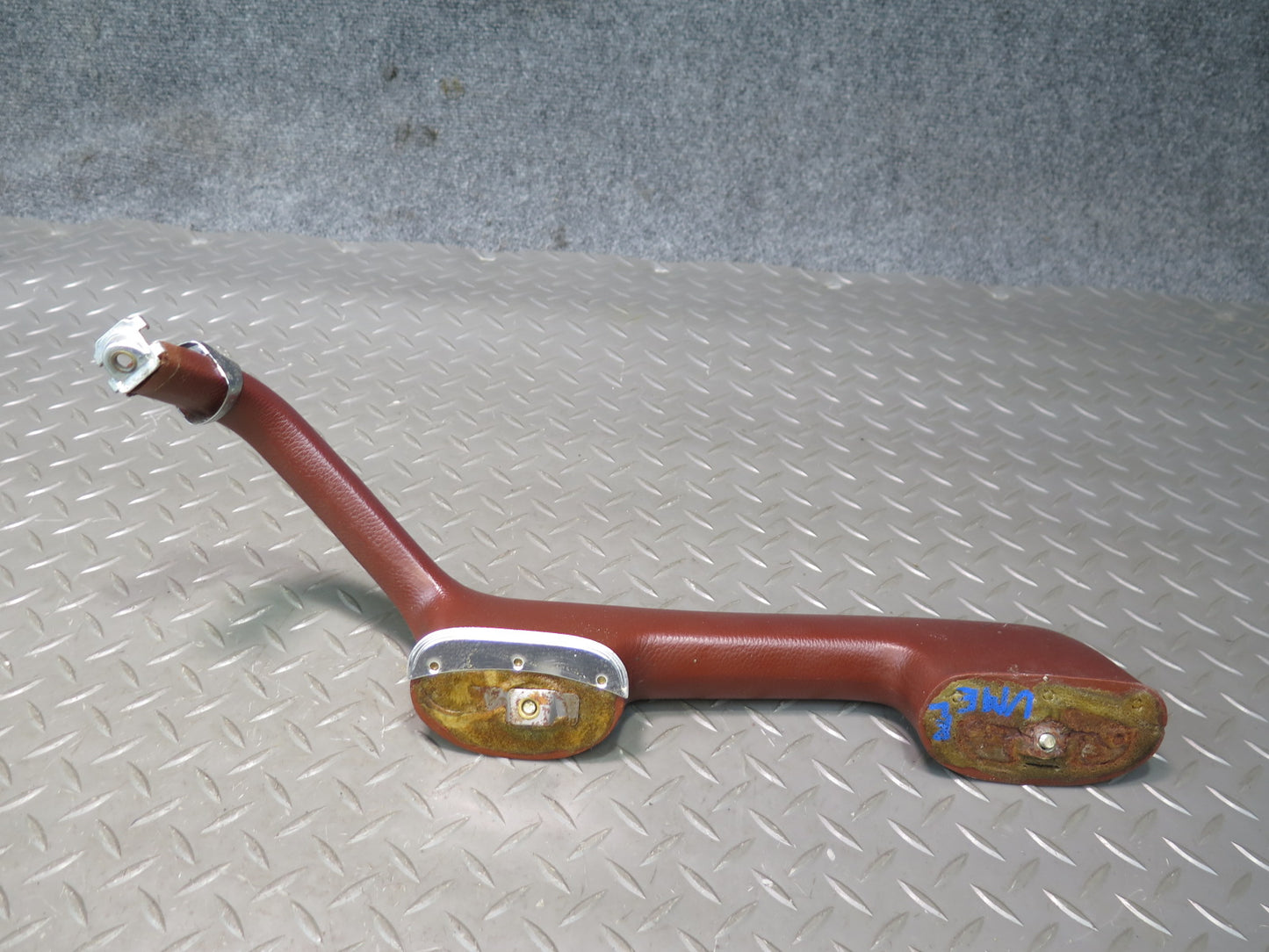 75-76 Mercedes W115 300D Front & Rear Door Handle w Armrest & Trim Set OEM