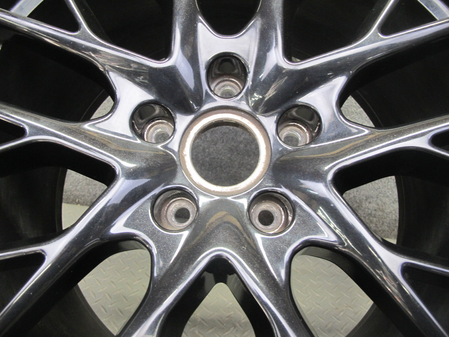 17-23 Porsche Panamera 971 Rear R21" Alloy Wheel Rim 21x11.5J ET69 971601025K
