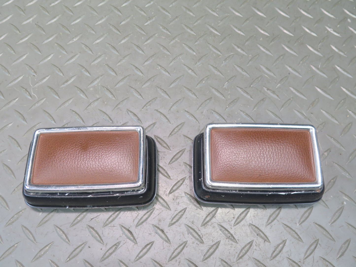 75-76 Mercedes W115 300D Front & Rear Door Handle w Armrest & Trim Set OEM