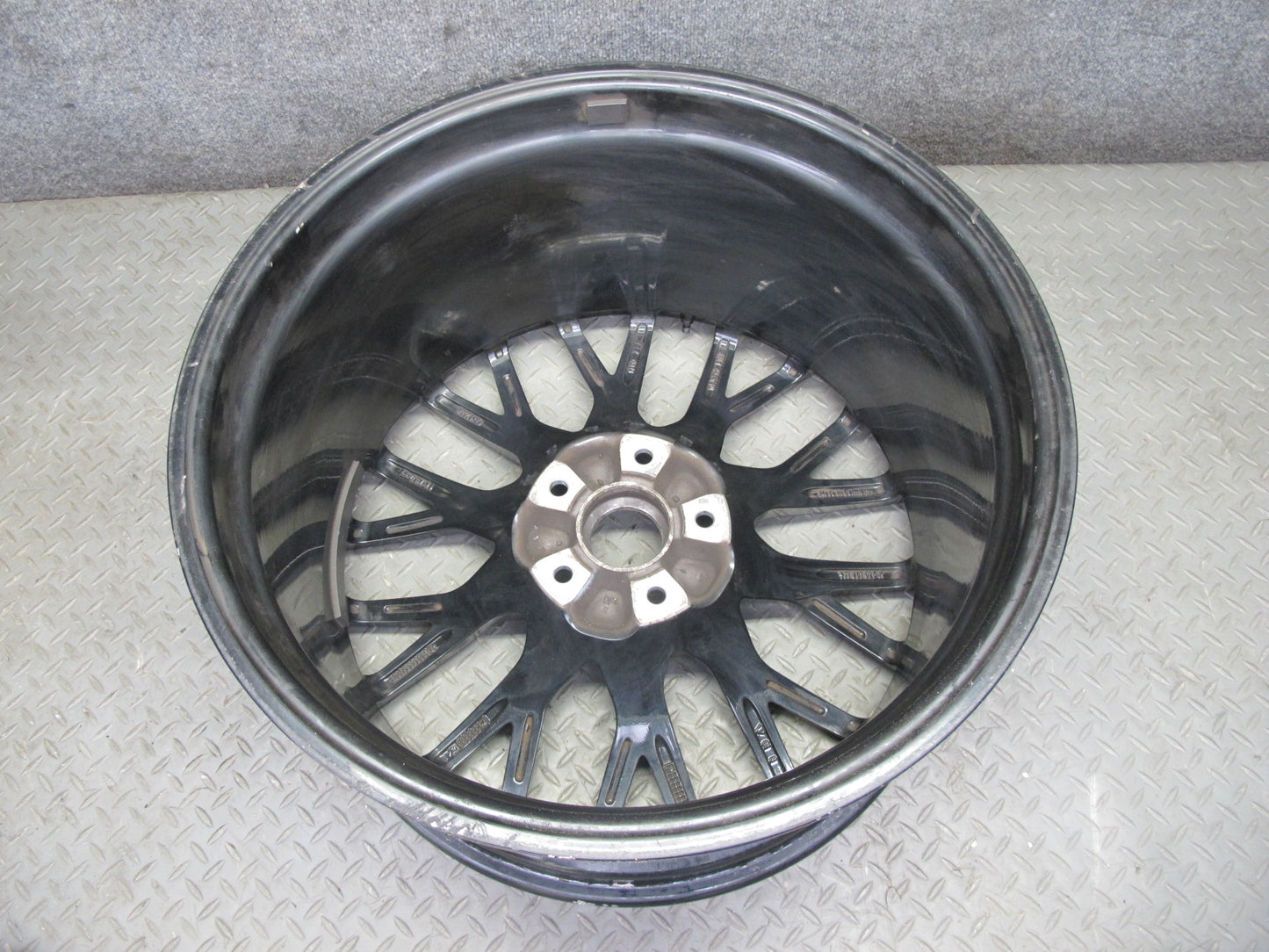 17-23 Porsche Panamera 971 Rear R21" Alloy Wheel Rim 21x11.5J ET69 971601025K