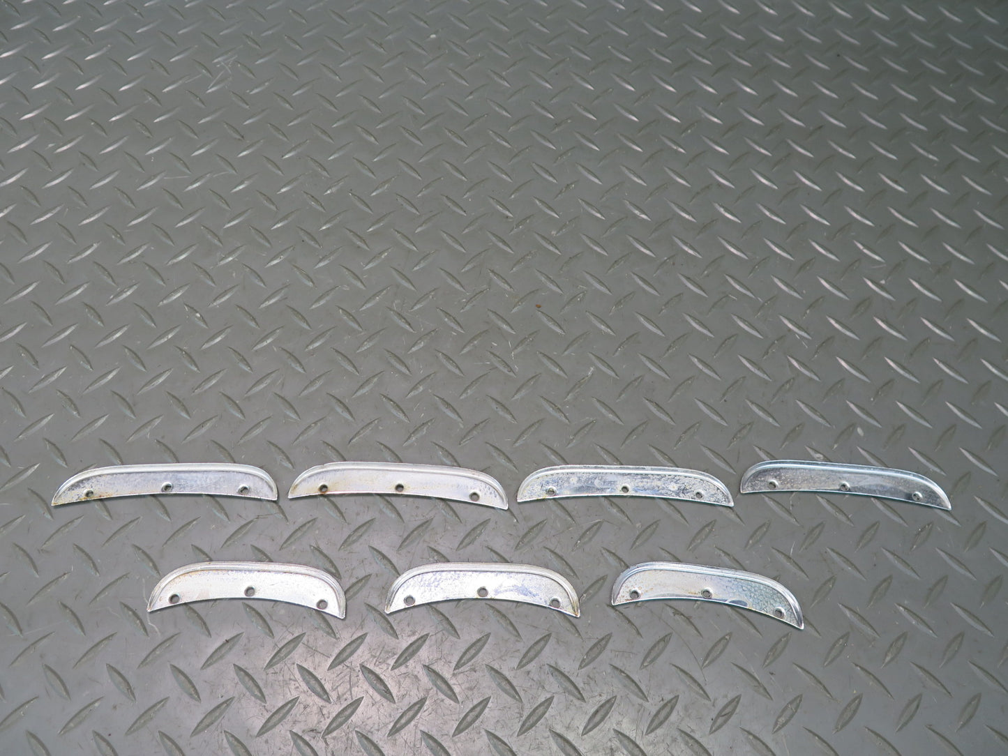 75-76 Mercedes W115 300D Front & Rear Door Handle w Armrest & Trim Set OEM