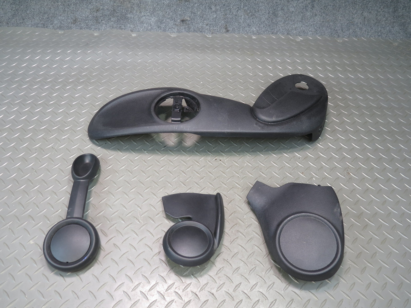 11-15 Mini Cooper R60 Countryman Front Left Seat Adjust Trim Panel Black Set OEM