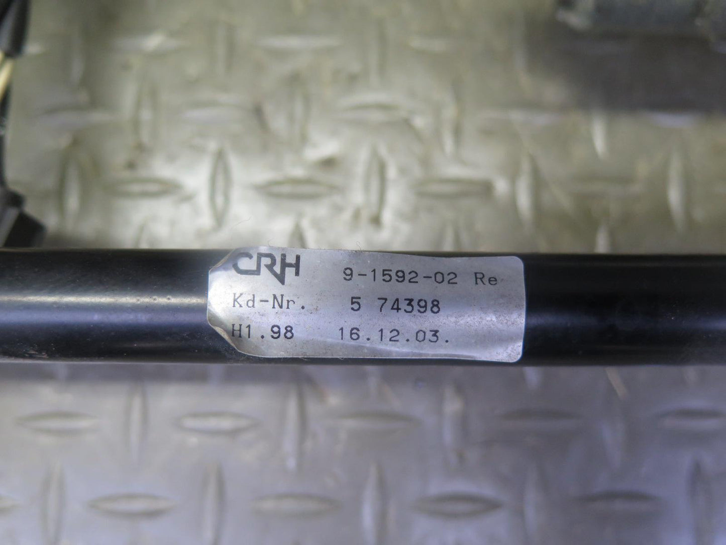 1999-2005 Porsche 911 996 Front Right Seat Lower Frame Track Rail w Motors