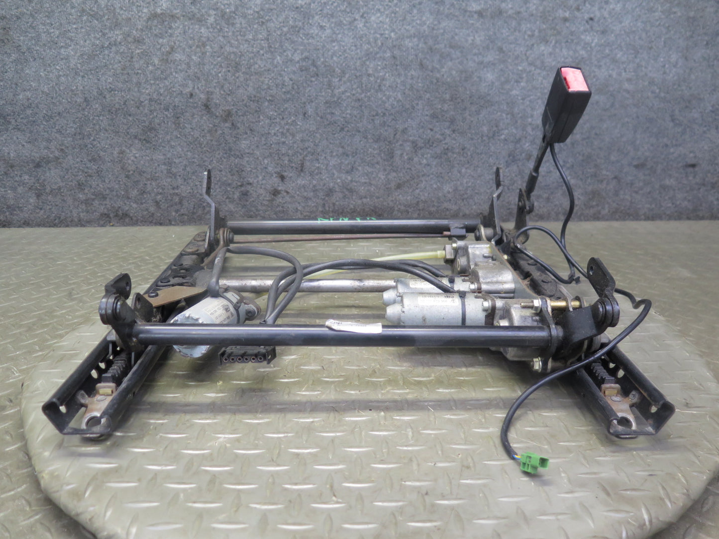 1999-2005 Porsche 911 996 Front Right Seat Lower Frame Track Rail w Motors