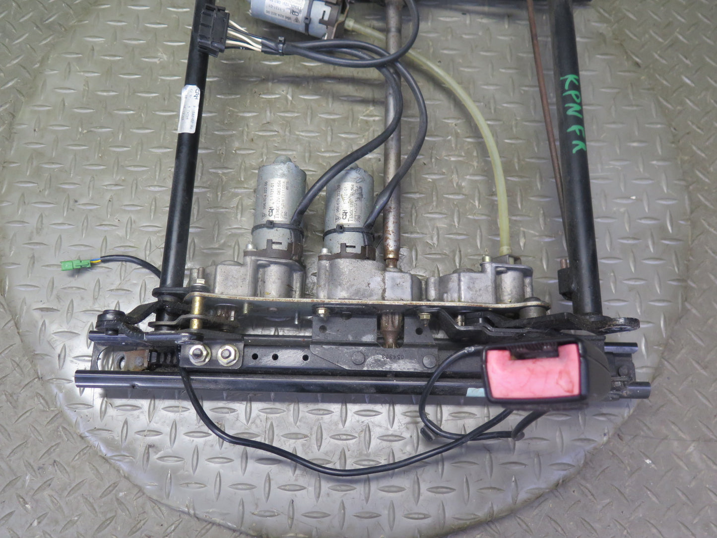 1999-2005 Porsche 911 996 Front Right Seat Lower Frame Track Rail w Motors