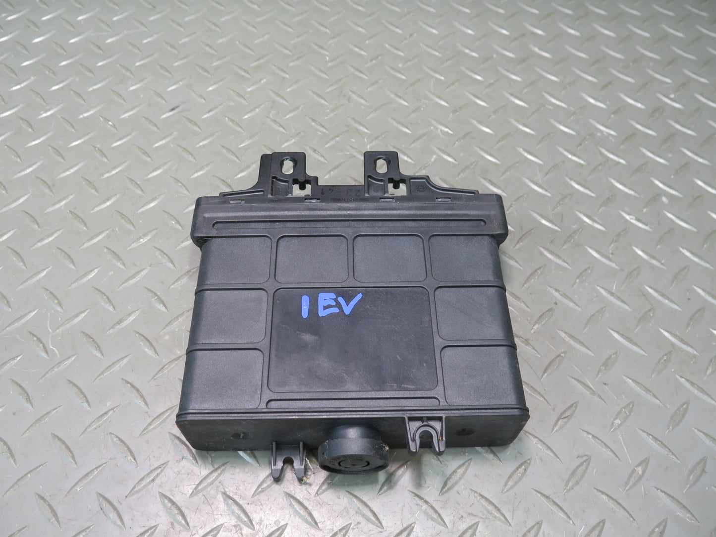02-03 VW Eurovan T4 2.8L Automatic Transmission Control Module 01P927733CG OEM