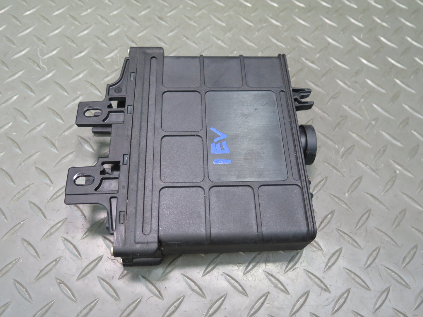 02-03 VW Eurovan T4 2.8L Automatic Transmission Control Module 01P927733CG OEM