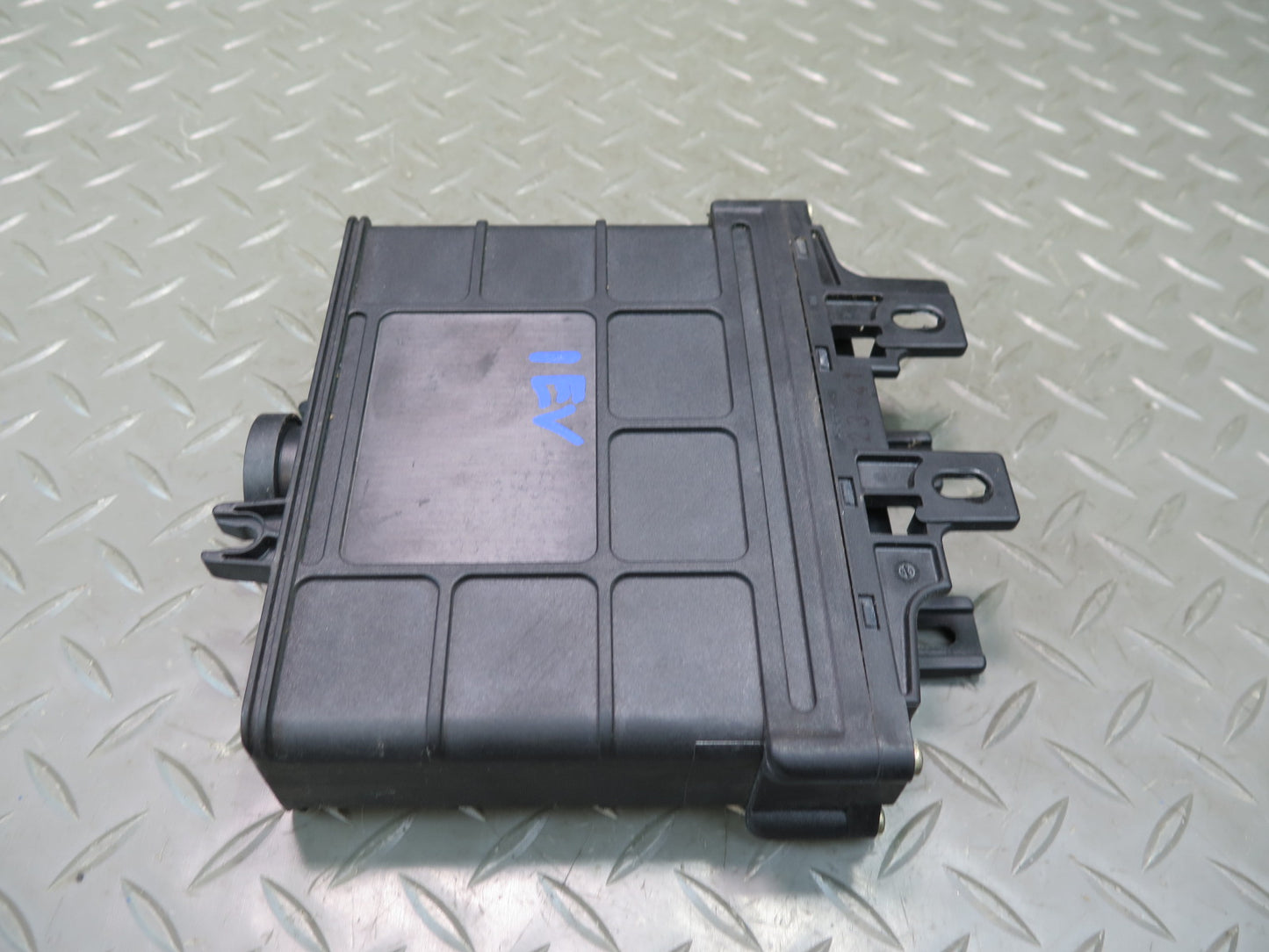 02-03 VW Eurovan T4 2.8L Automatic Transmission Control Module 01P927733CG OEM