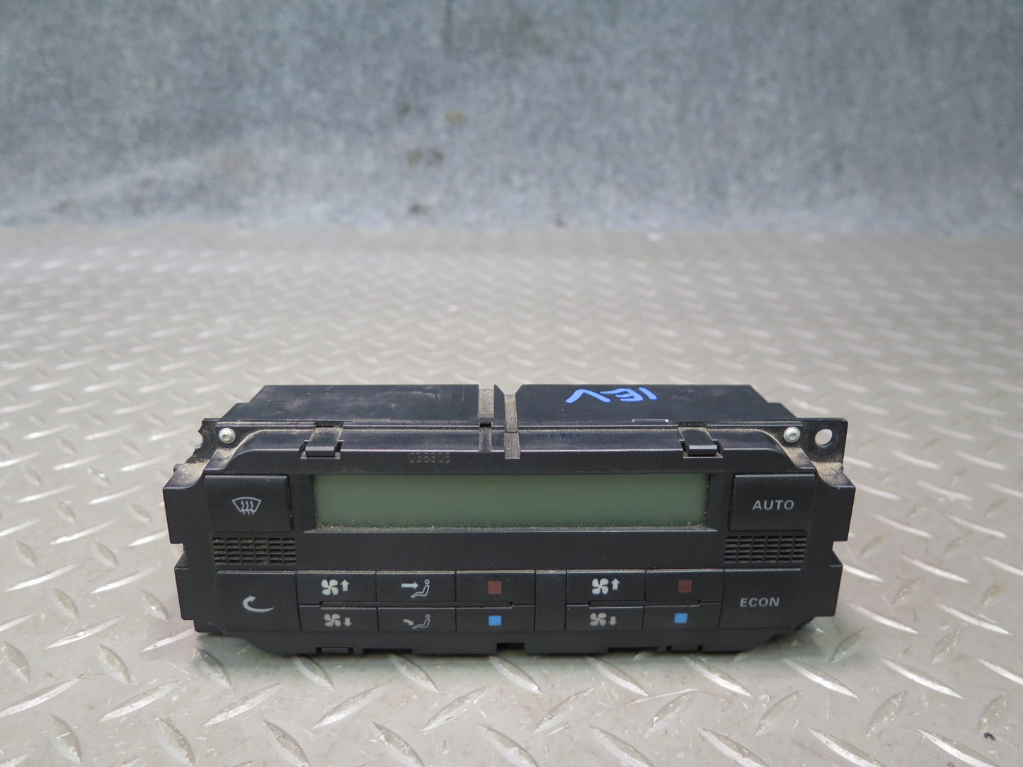 99-03 VW Eurovan T4 A/C Heater Climate Control Switch Panel 7D0907040 OEM