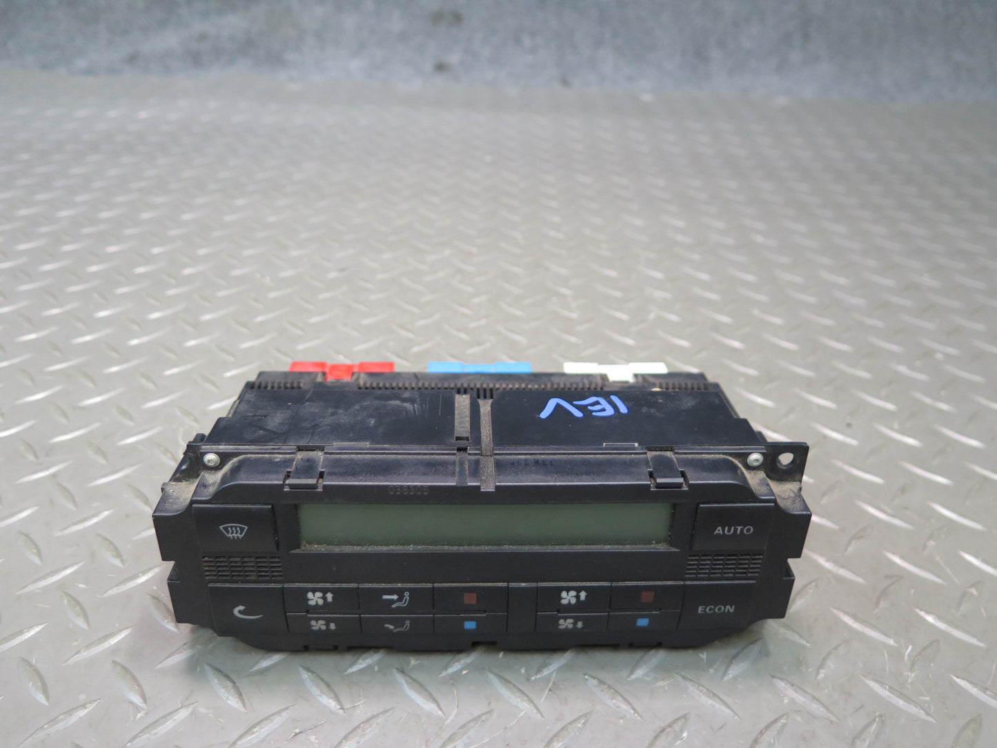 99-03 VW Eurovan T4 A/C Heater Climate Control Switch Panel 7D0907040 OEM
