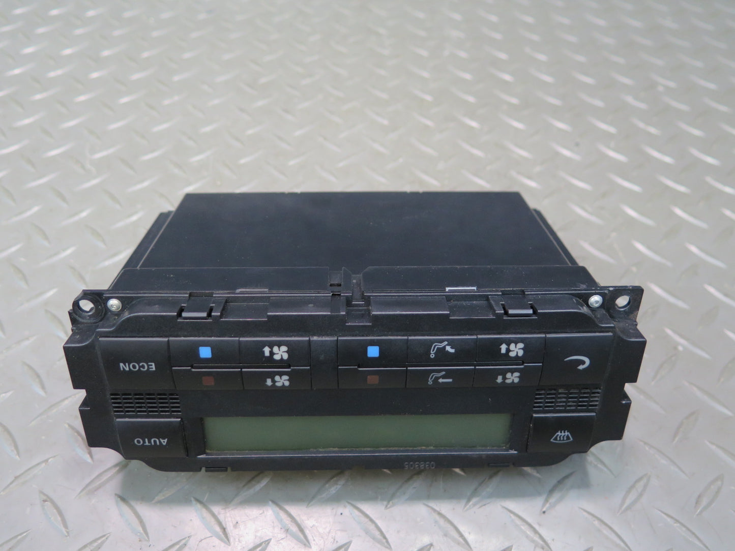 99-03 VW Eurovan T4 A/C Heater Climate Control Switch Panel 7D0907040 OEM