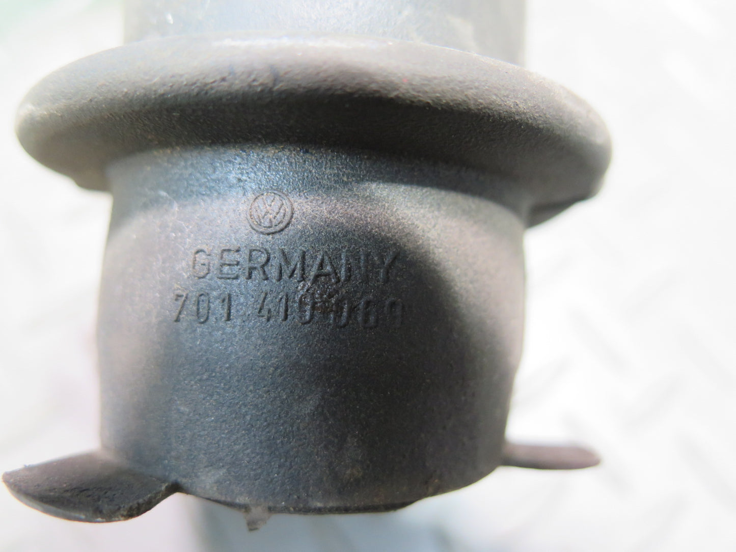 99-03 VW Eurovan T4 Steering Column Lower Shaft OEM