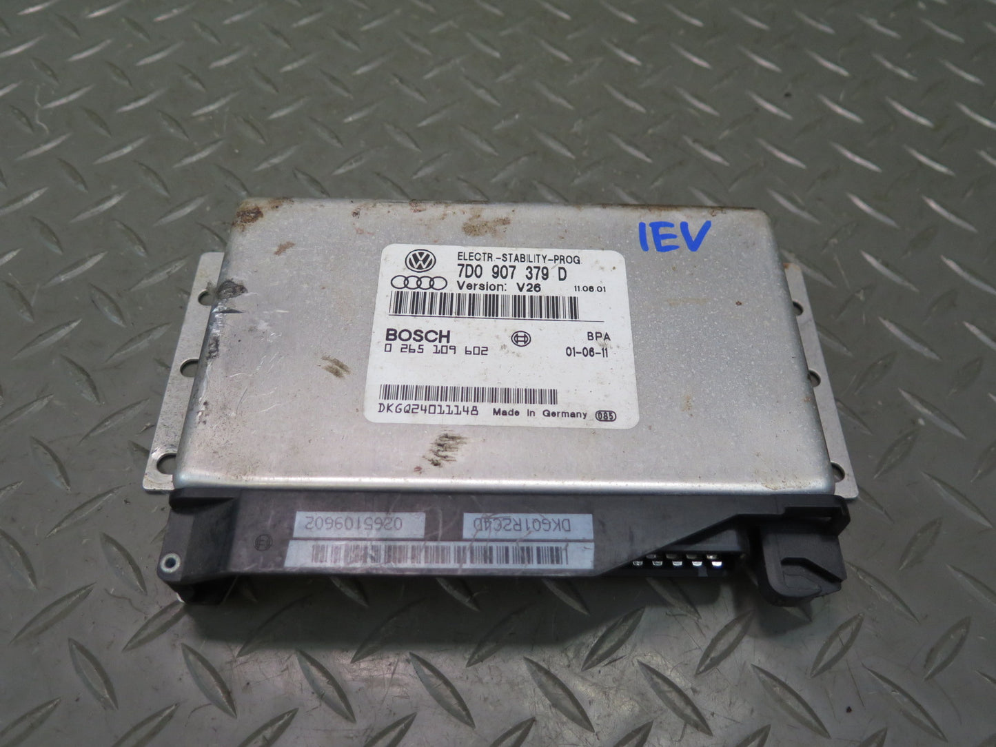 99-02 VW Eurovan T4 2.8L ABS Electronic Stability Control Module 7D0907379D OEM