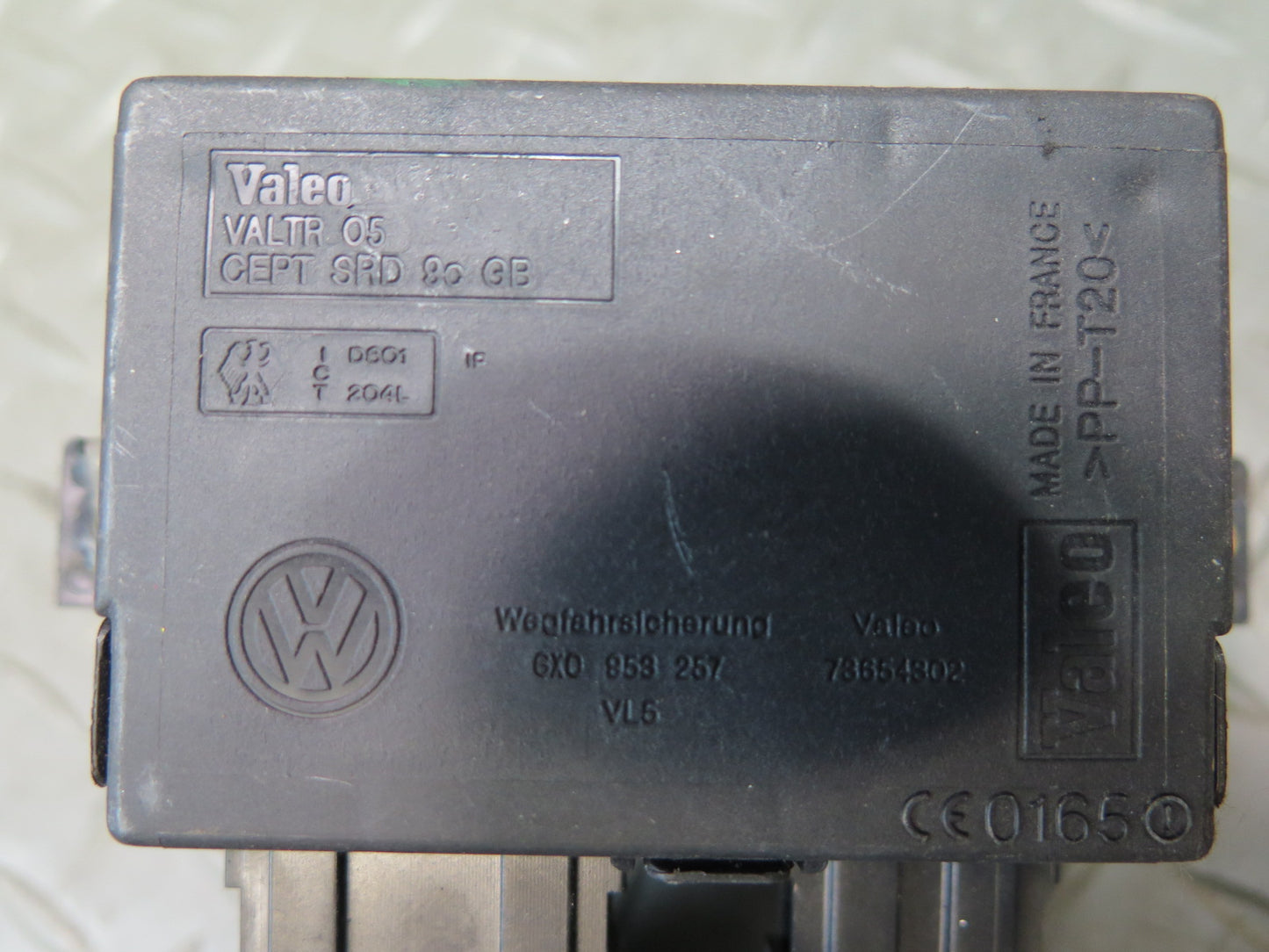 99-03 VW Eurovan T4 Immobilizer Control Module 6X0853257 OEM