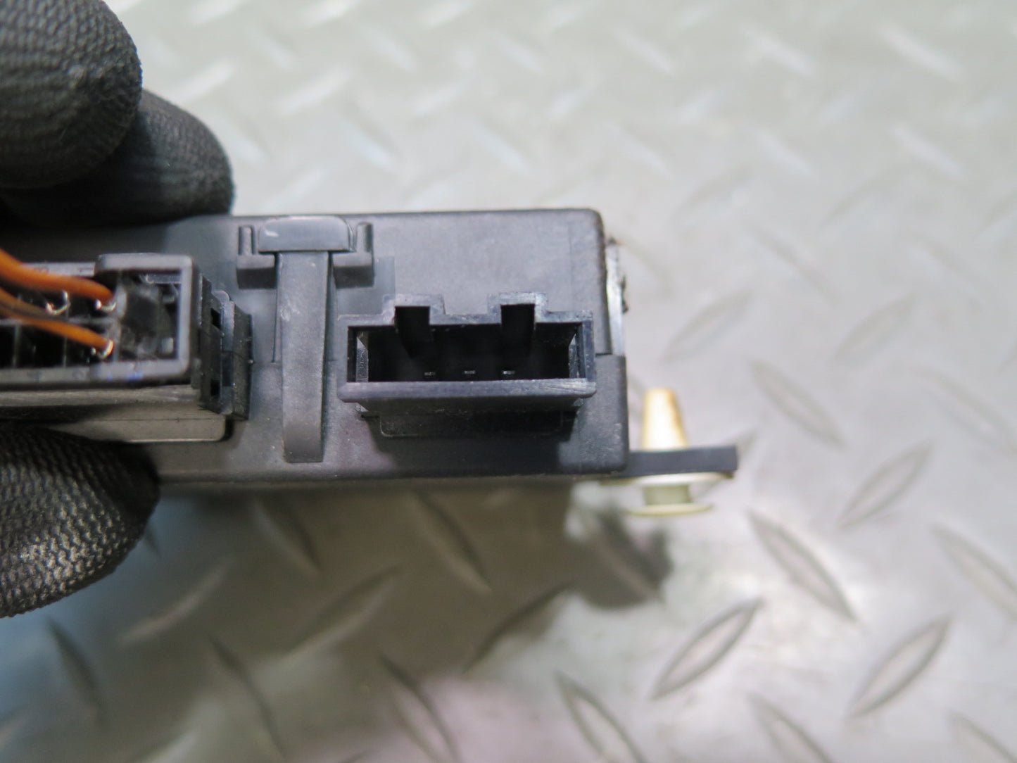 99-03 VW Eurovan T4 Immobilizer Control Module 6X0853257 OEM