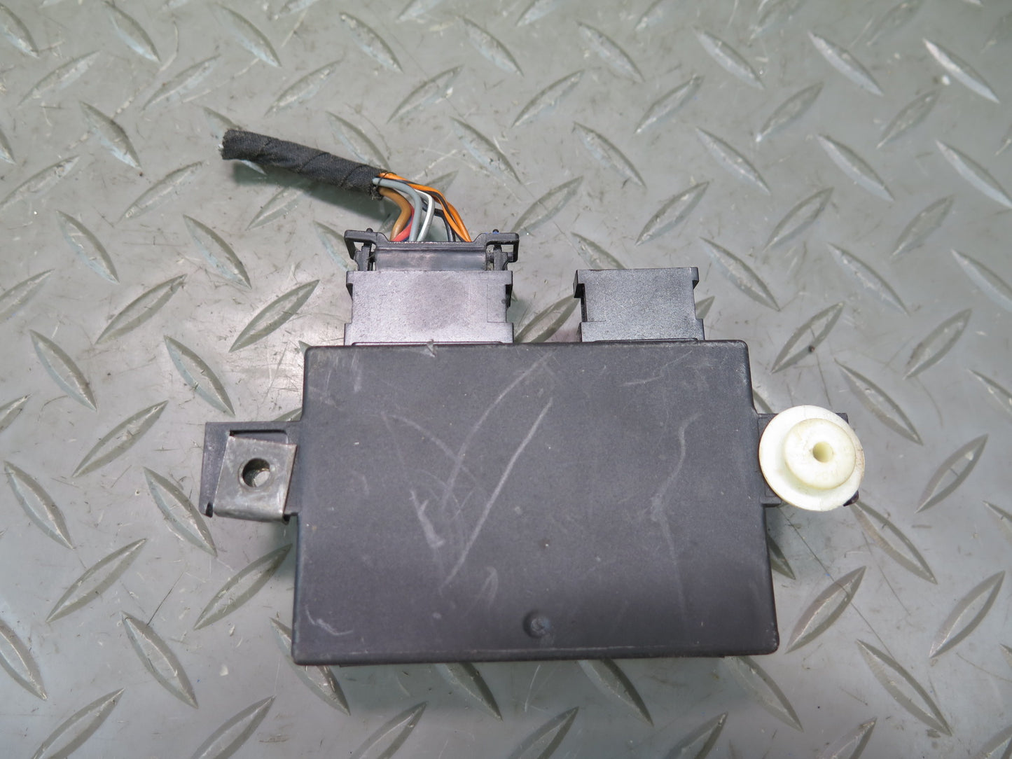 99-03 VW Eurovan T4 Immobilizer Control Module 6X0853257 OEM