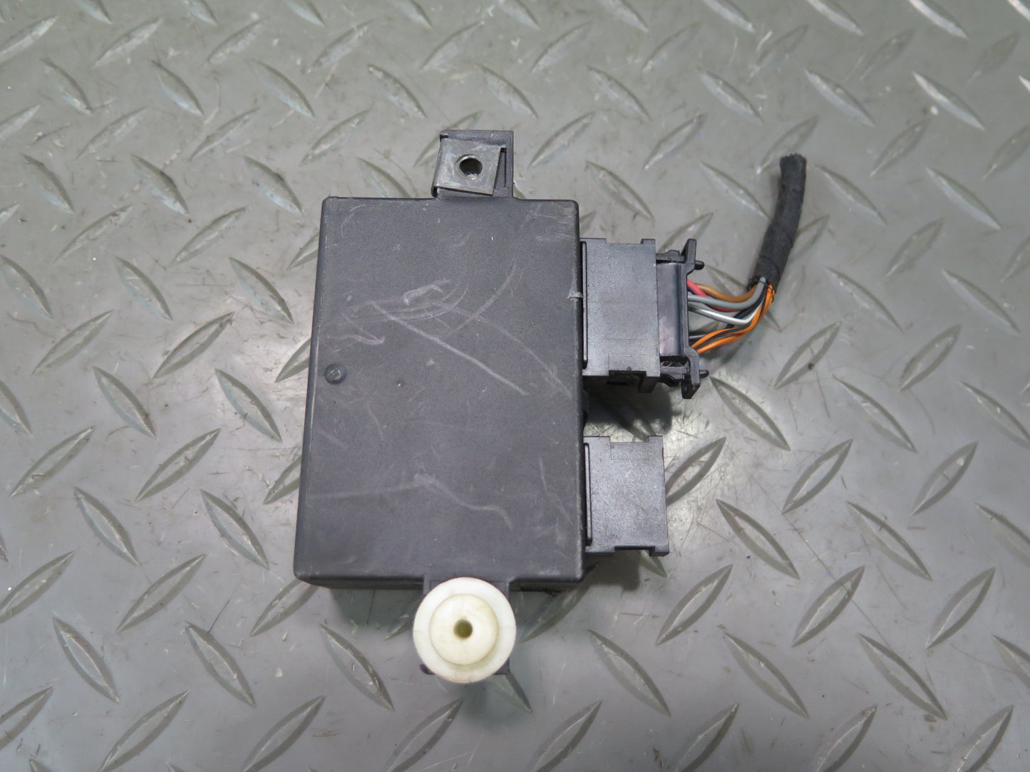 99-03 VW Eurovan T4 Immobilizer Control Module 6X0853257 OEM