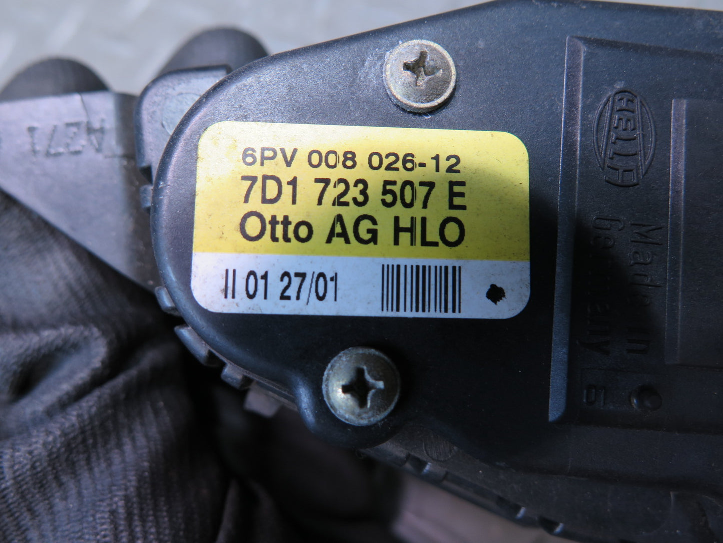 01-03 VW Eurovan T4 Gas Acceleration Throttle Pedal 7D1723507E OEM