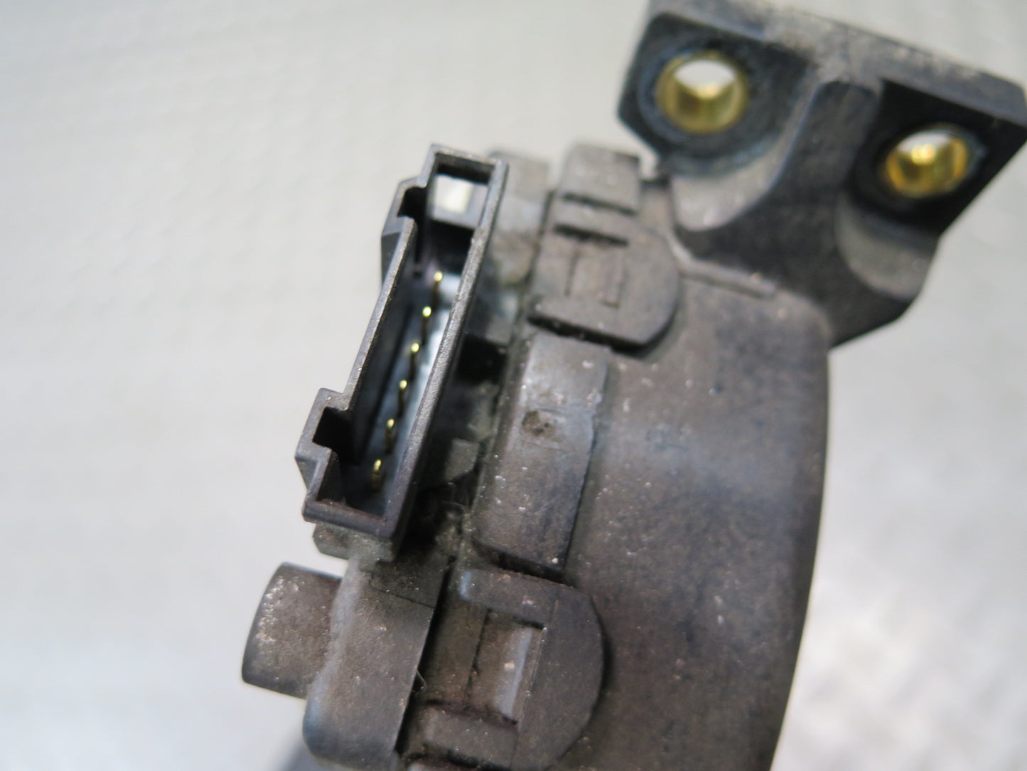 01-03 VW Eurovan T4 Gas Acceleration Throttle Pedal 7D1723507E OEM