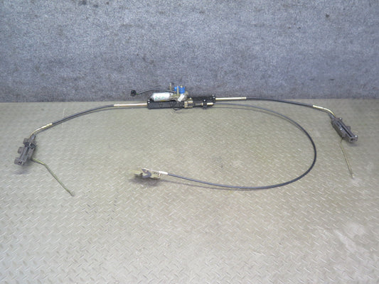 1999-2005 Porsche 911 Carrera 996 Convert TOP Roof Lock Latch Drive Motor Assy