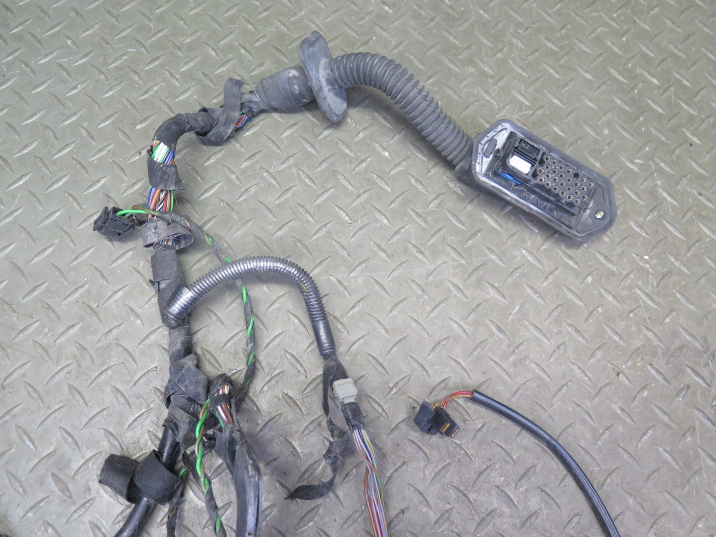 1999-2005 Porsche 911 Carrera 996 Left & Right Door Wire Wiring Harness Set of 2