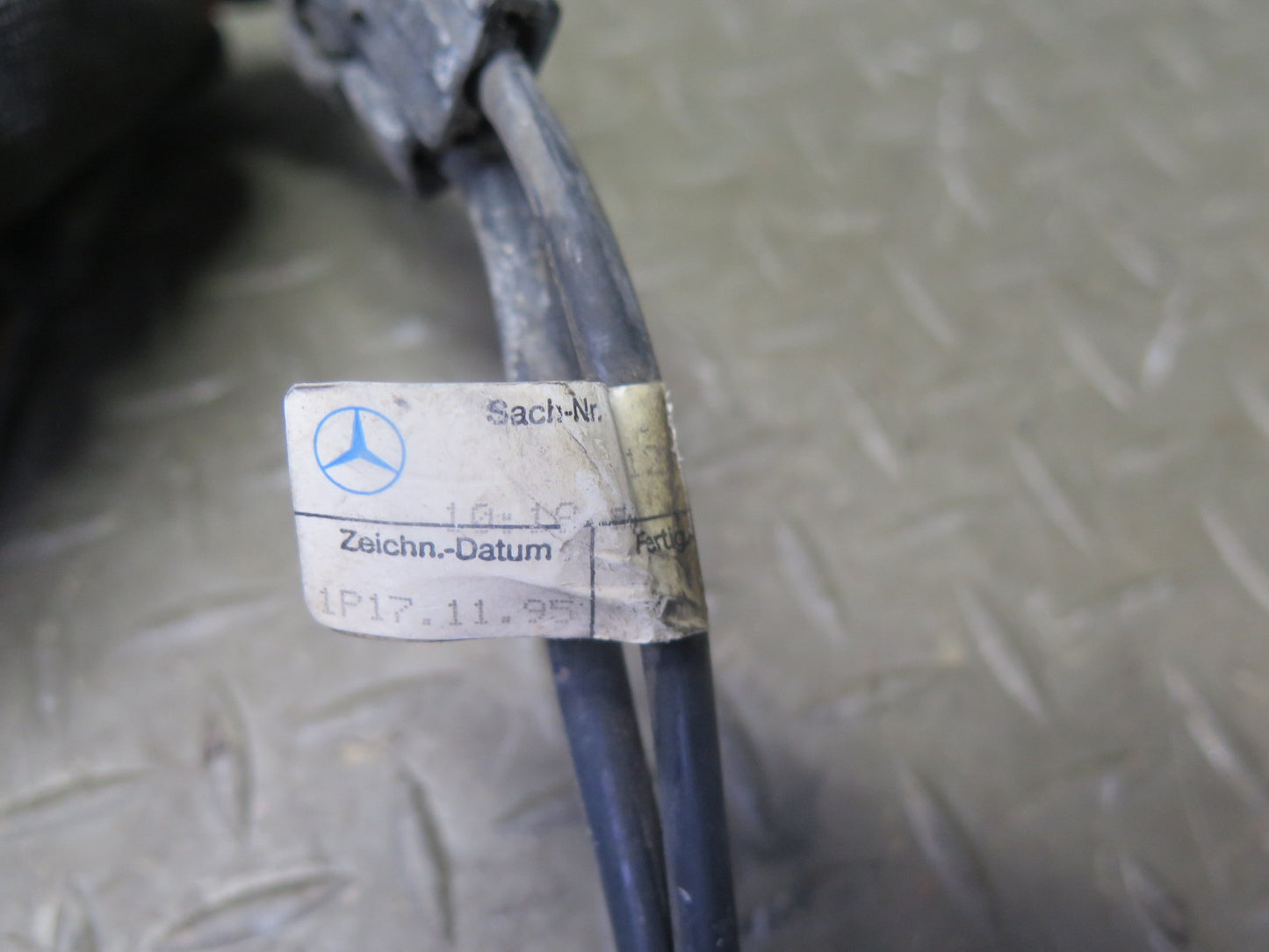 96-99 Mercedes R129 SL320 SL500 Set of 2 Engine Cooling Fan Motor OEM