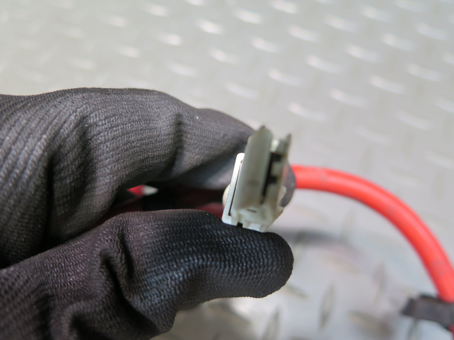 12-15 Mini Cooper R55 R56 R57 R60 R61 Engine Fuse Relay Box Module 9240943 OEM