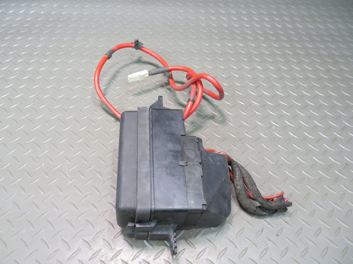 12-15 Mini Cooper R55 R56 R57 R60 R61 Engine Fuse Relay Box Module 9240943 OEM